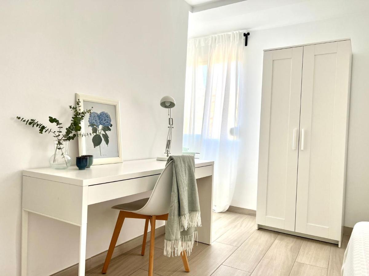 Acogedor Apartamento Cerca De La Playa Apartamento Valência Exterior foto