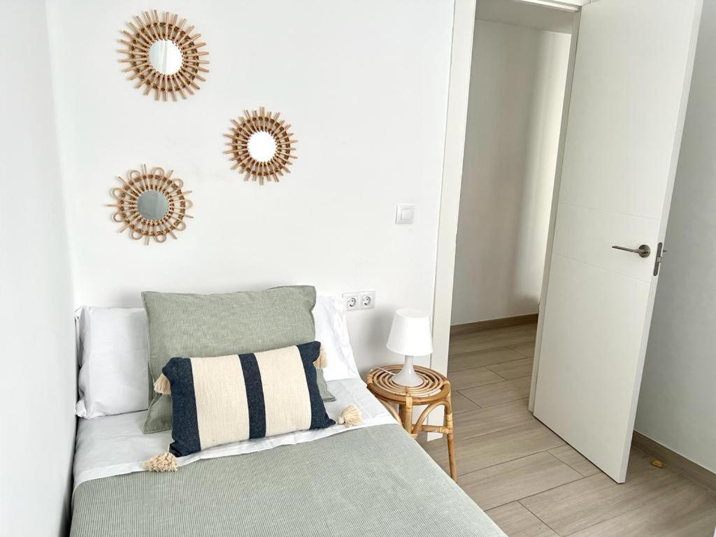 Acogedor Apartamento Cerca De La Playa Apartamento Valência Exterior foto