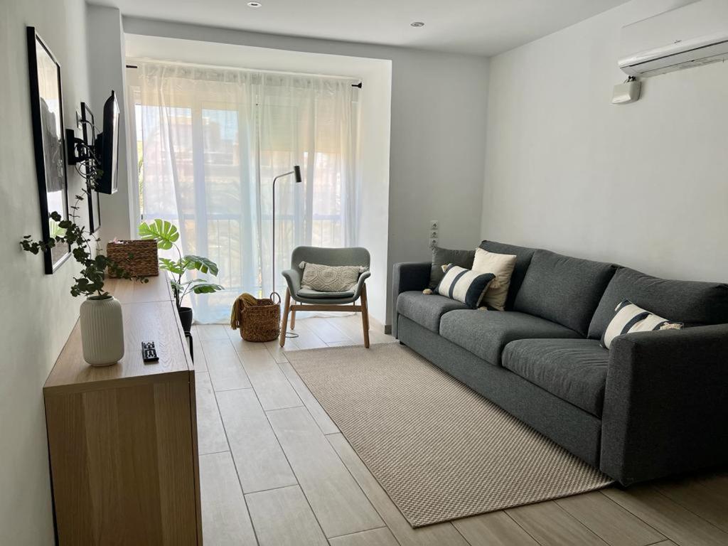 Acogedor Apartamento Cerca De La Playa Apartamento Valência Exterior foto