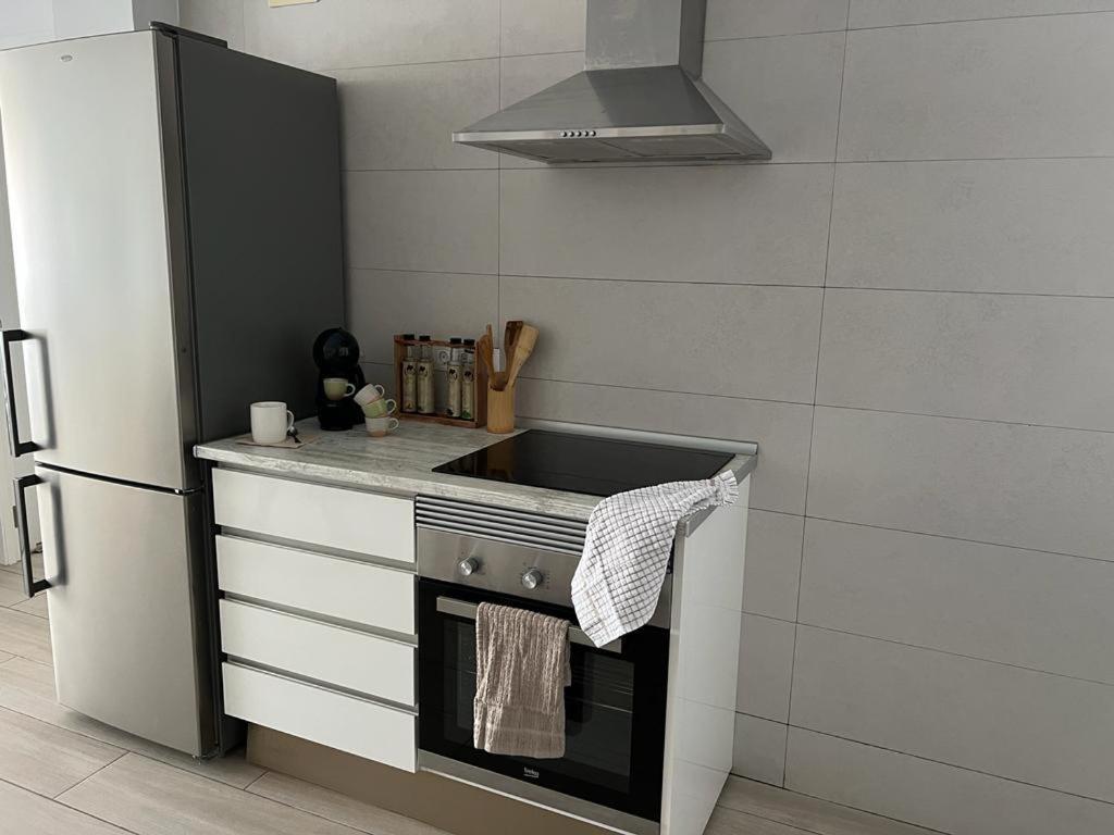 Acogedor Apartamento Cerca De La Playa Apartamento Valência Exterior foto